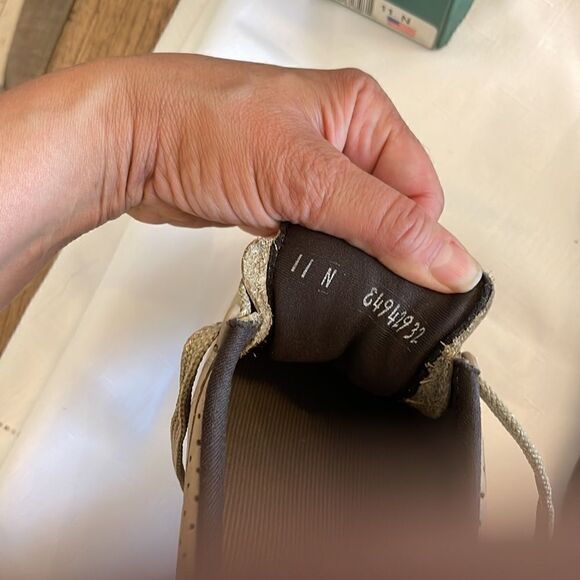 SAS WALK EASY COMFORT TAN LEATHER SHOES/ SNEAKERS.  NEW - Picture 7 of 8